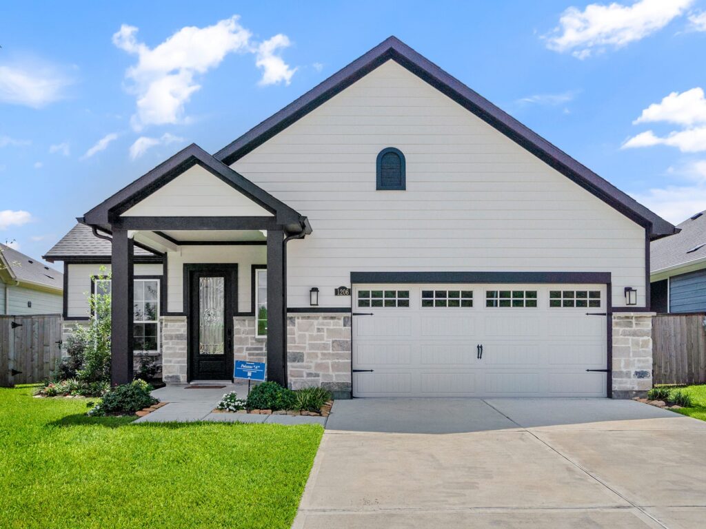 1206 Hidden Oaks Dr