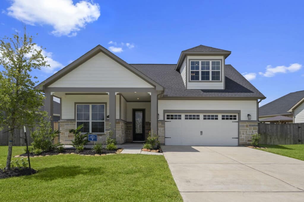 1306 Hidden Oaks Dr